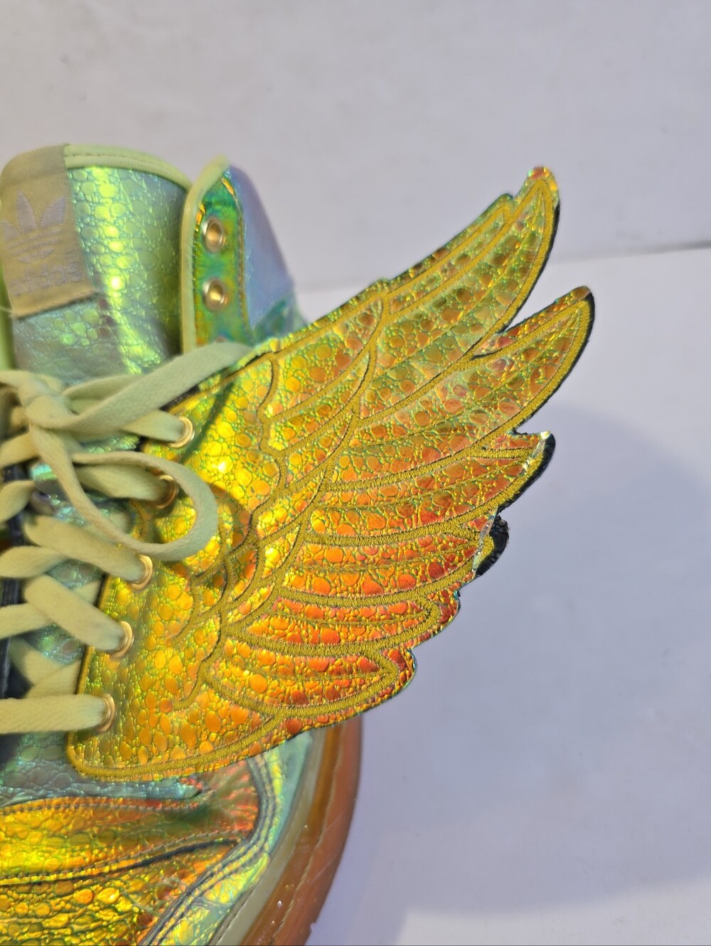 Adidas X Jeremy Scott Gold Foil Winged High-Top Sneakers Mens Size 8 - Picture 2 of 13